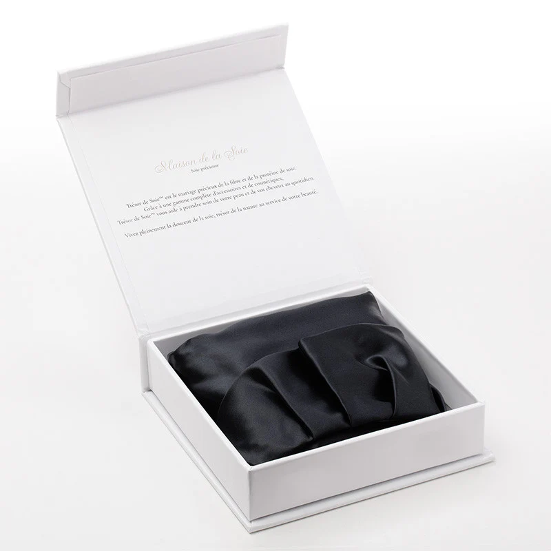 Bonnet de nuit en soie Trésor de Soie – Image 4