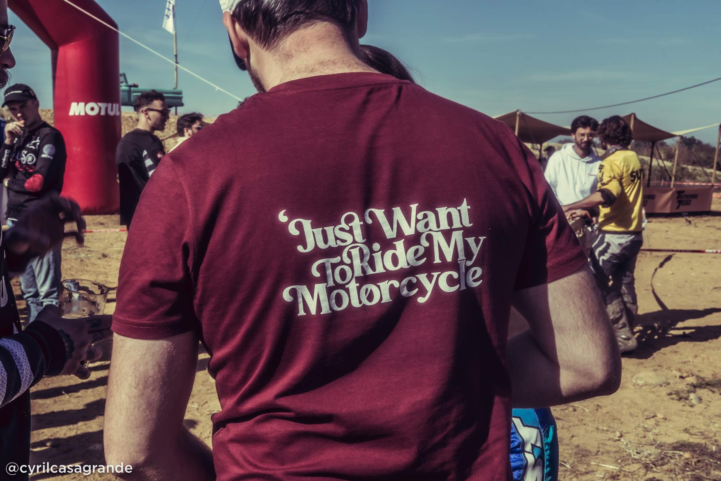 Tee 4h10 "Just Want to Ride" – Image 5