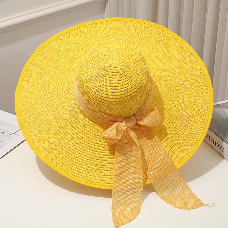 Chapeau de Paille Coloré pour Femme avec Ruban et Nœud Décoratif