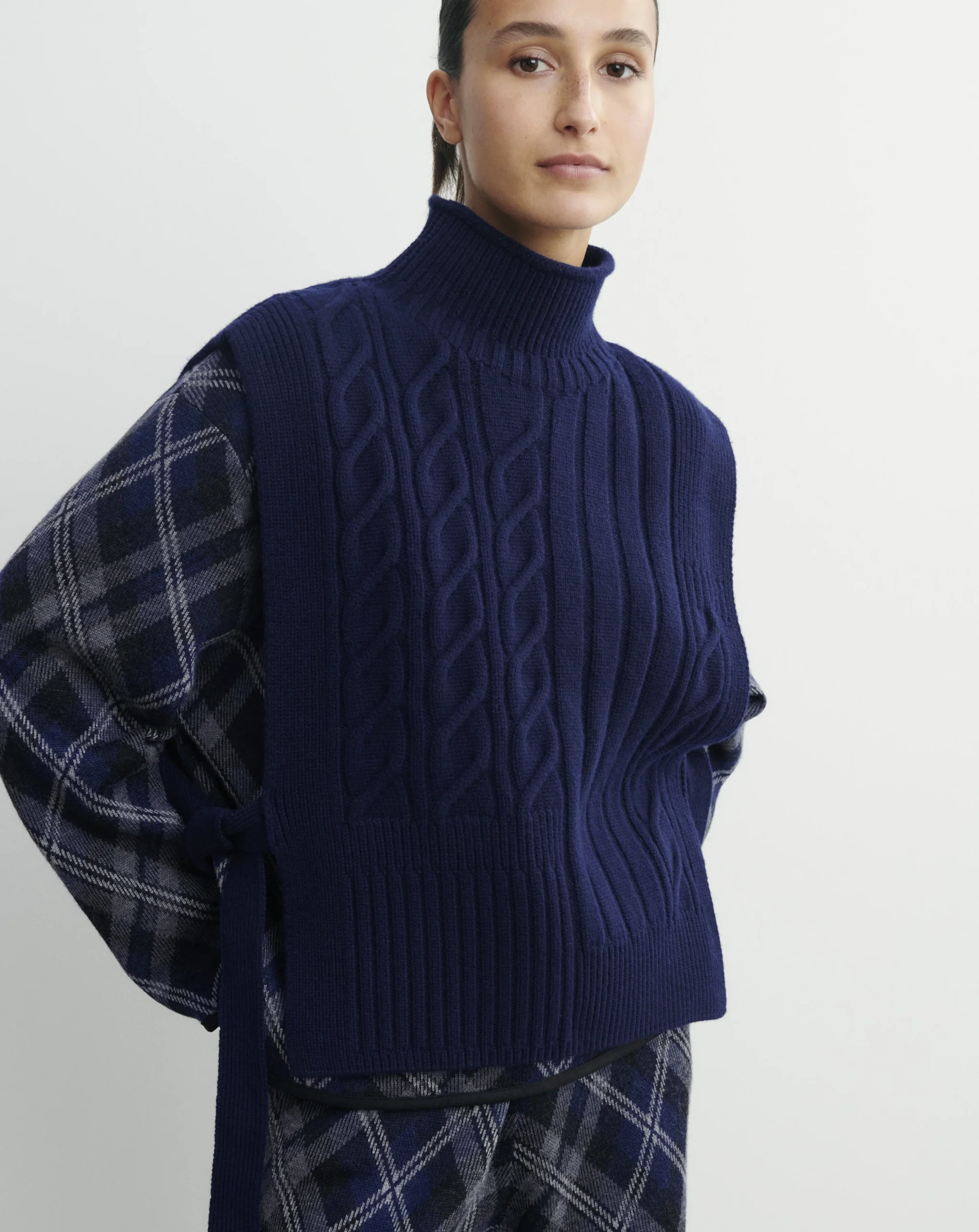 Plastron long à torsades