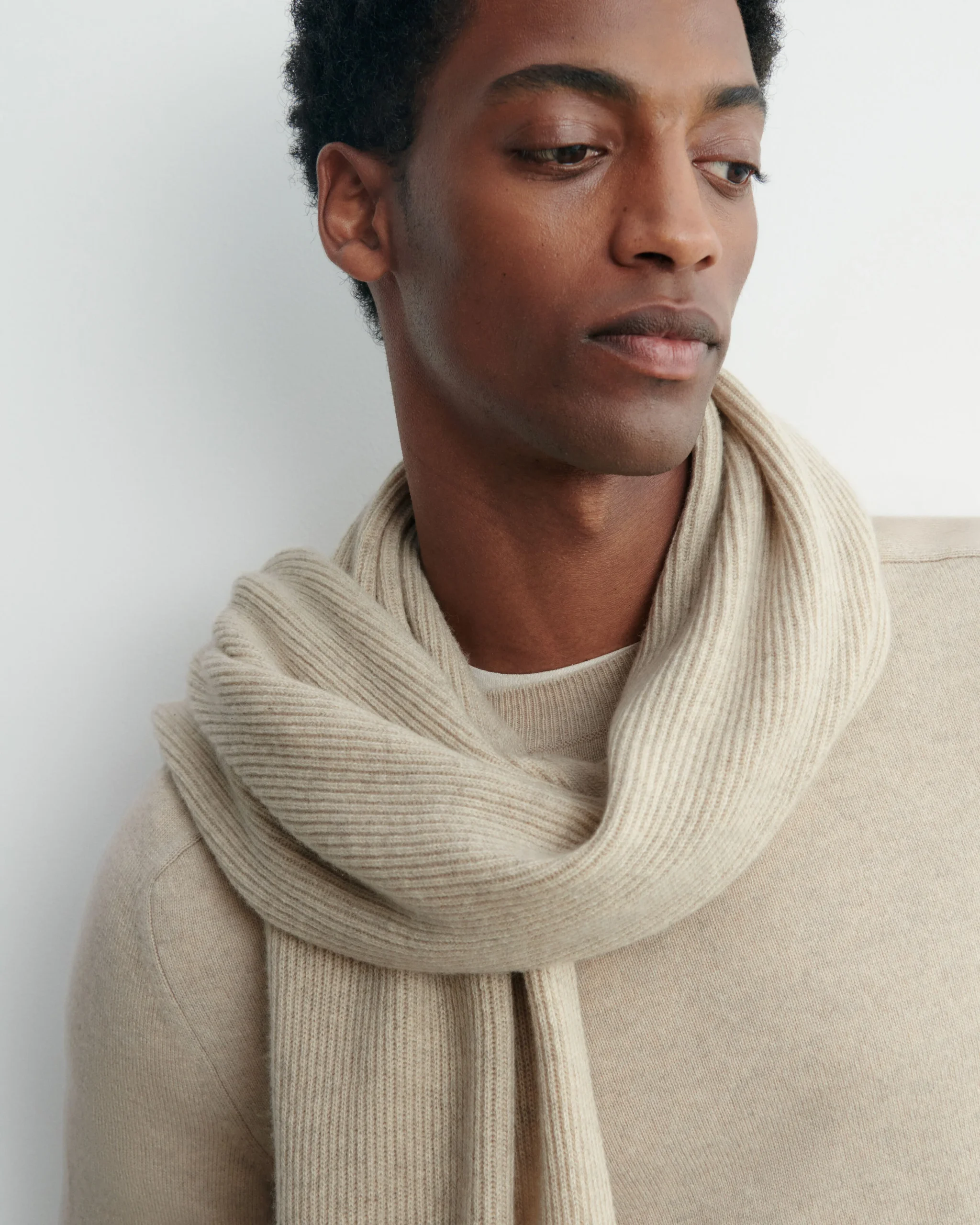 Écharpe en maille à côtes – Image 5