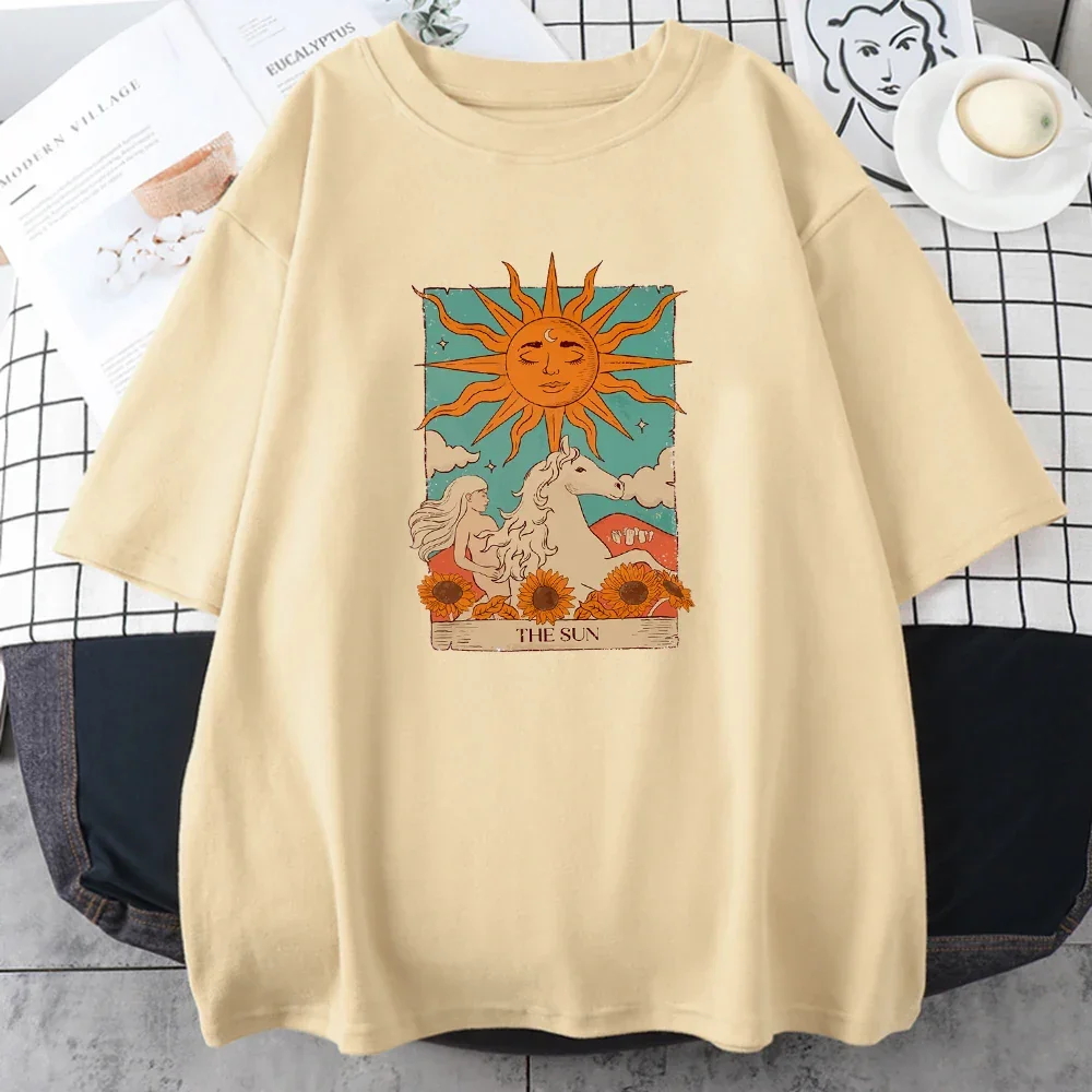 T-shirt THE SUN – Image 5