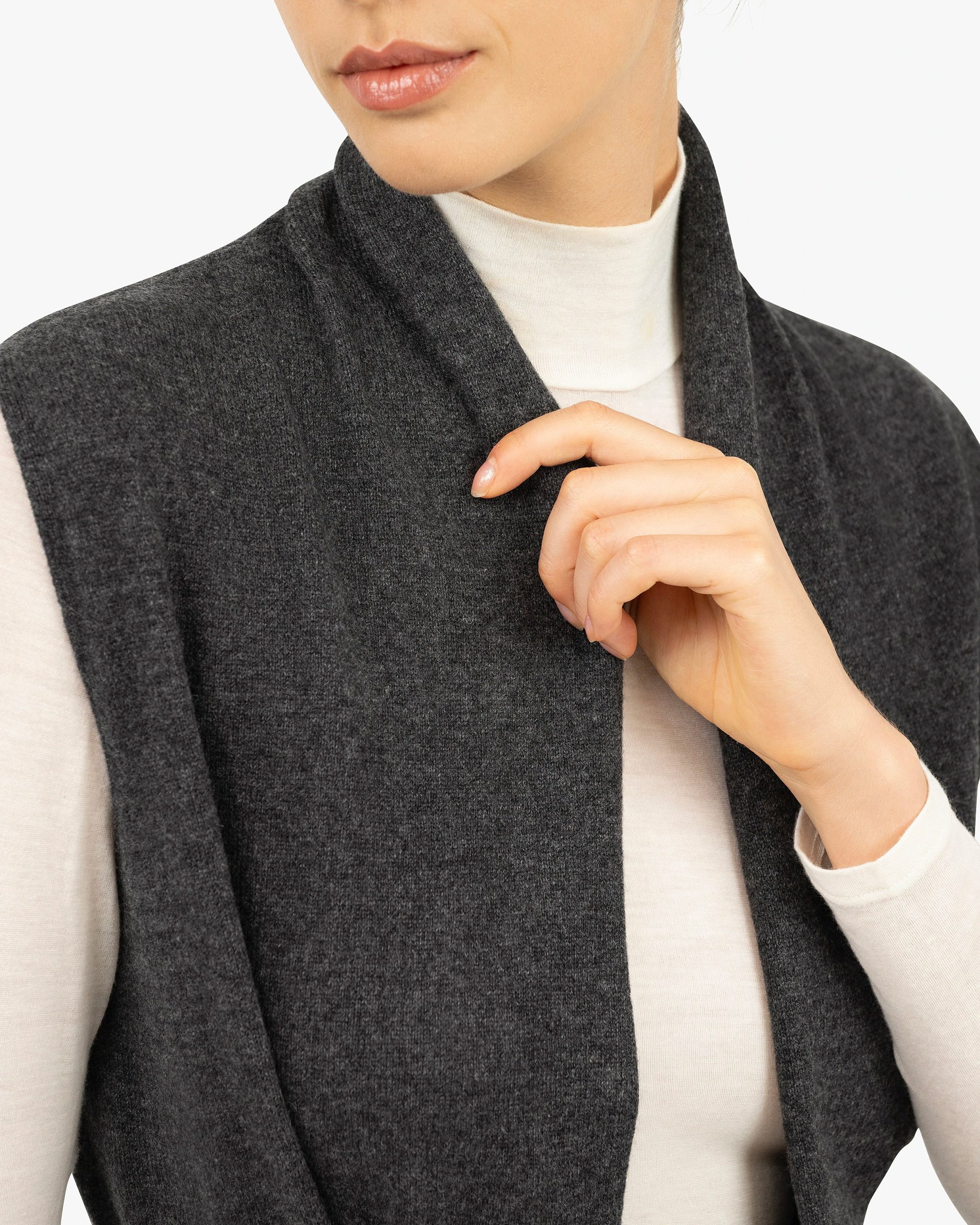 Essential Sleeveless Cardigan - Charcoal – Image 2
