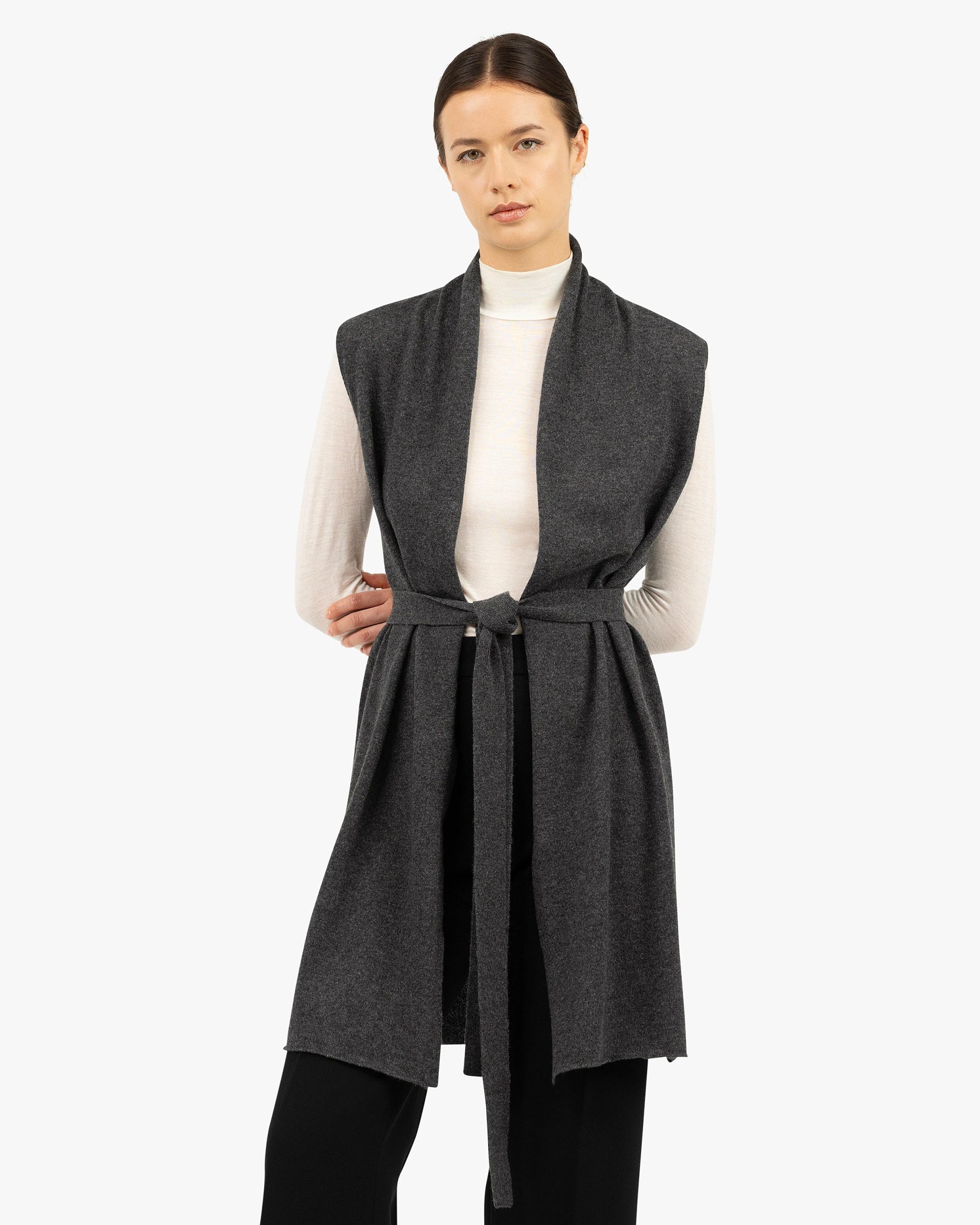 Essential Sleeveless Cardigan - Charcoal – Image 3