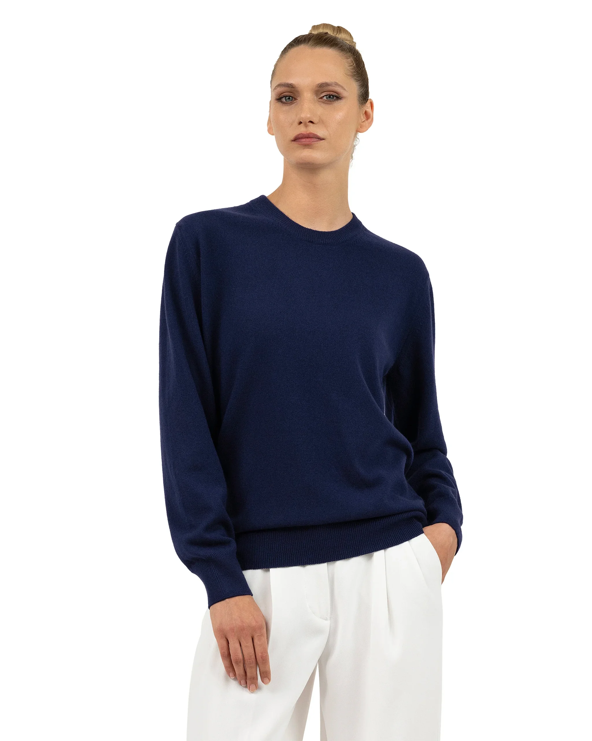 Essential Boyfriend Sweater - Blue – Image 3